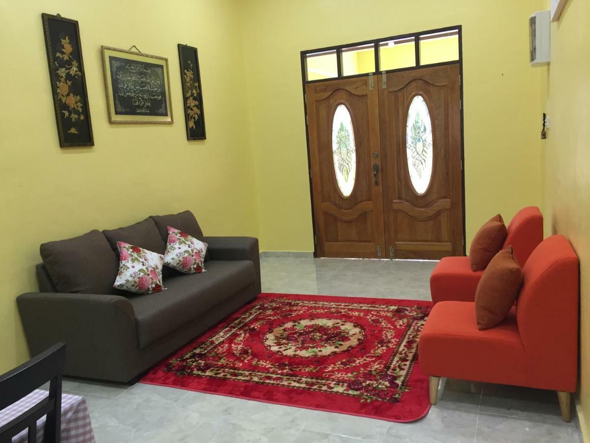 Homestay Talina Kuala Terengganu Luaran gambar