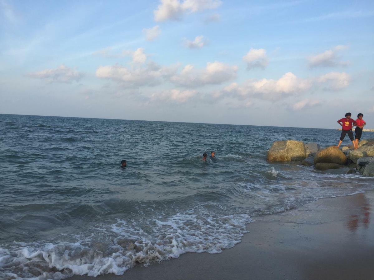 Homestay Talina Kuala Terengganu Luaran gambar