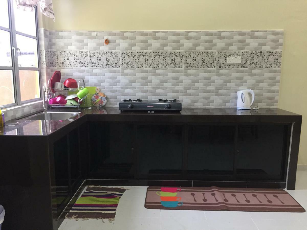 Homestay Talina Kuala Terengganu Luaran gambar